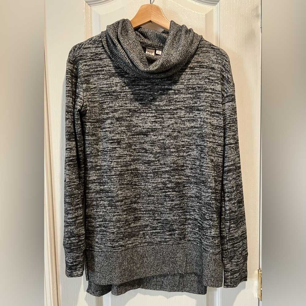 Gap super soft wool cashmere blend gray sweater size XS